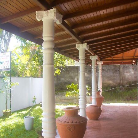 Jungle View Guesthouse Unawatuna Exterior photo